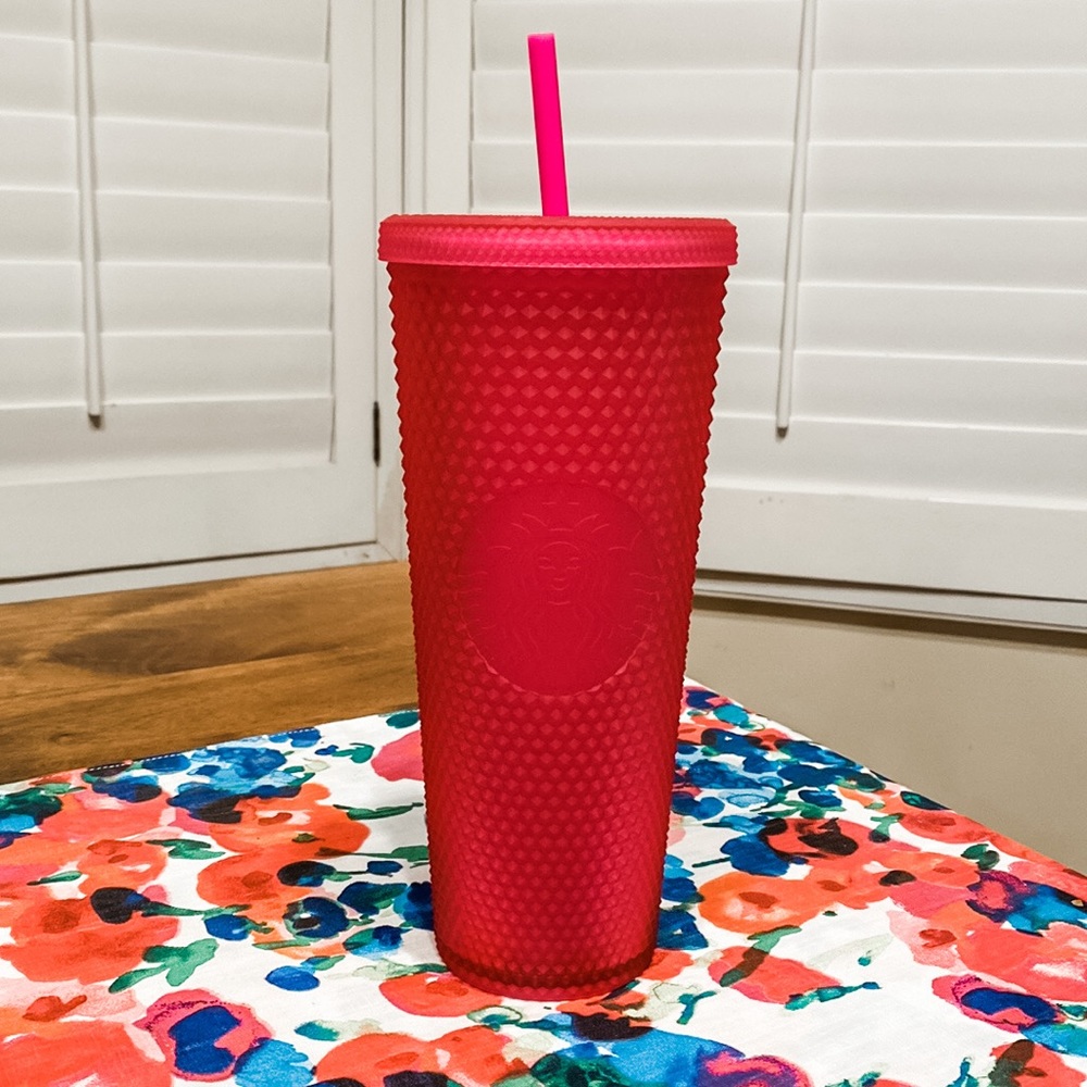 NWT - Starbucks Neon Pink Matte Studded Tumbler Cold Cup 24 oz (Venti) - Rare!